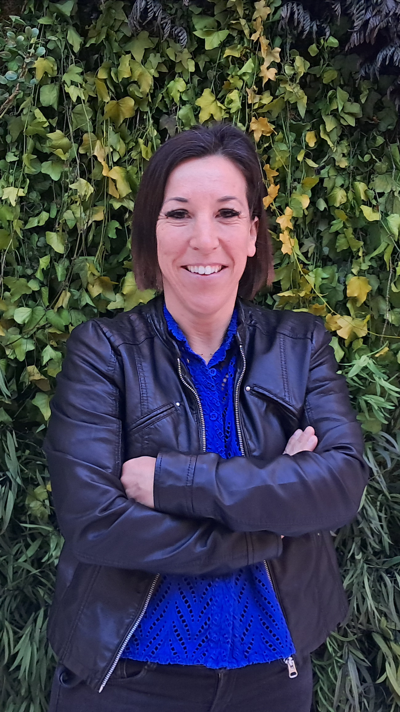 <div class="nom">Betty Bahler</div><div class="metier">CREDIT AGRICOLE DES SAVOIE</div>-image