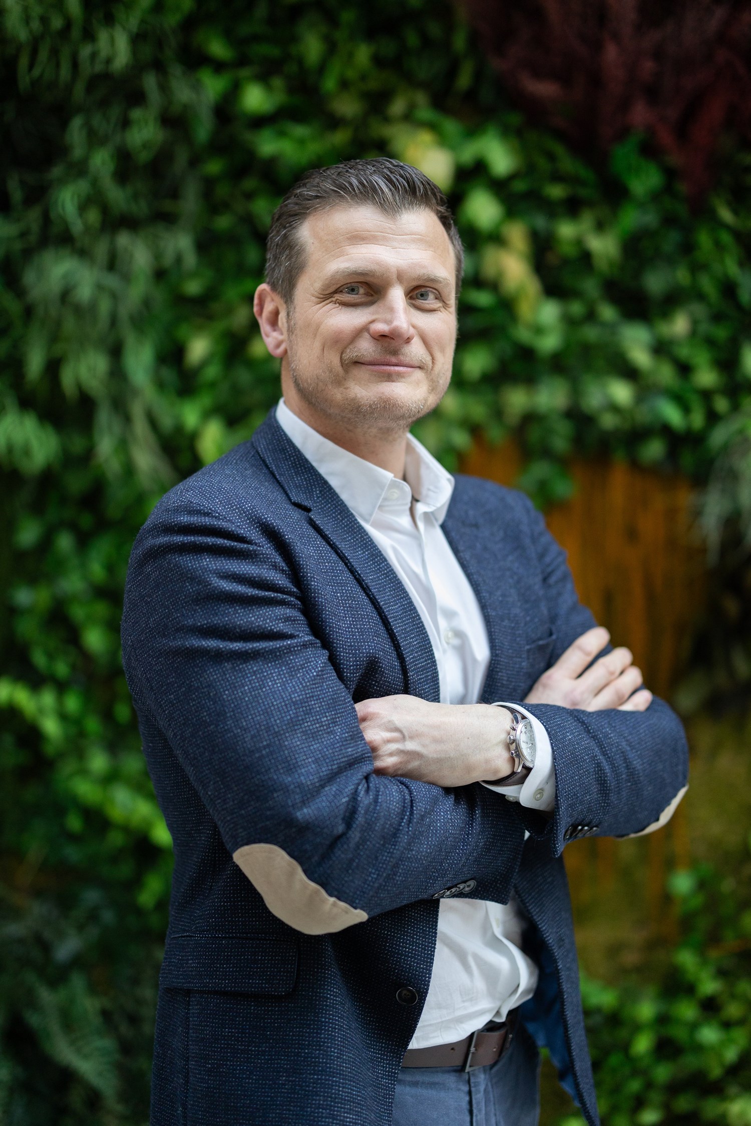 <div class="nom">Christophe Compassi</div><div class="metier">CREDIT AGRICOLE DES SAVOIE</div>-image