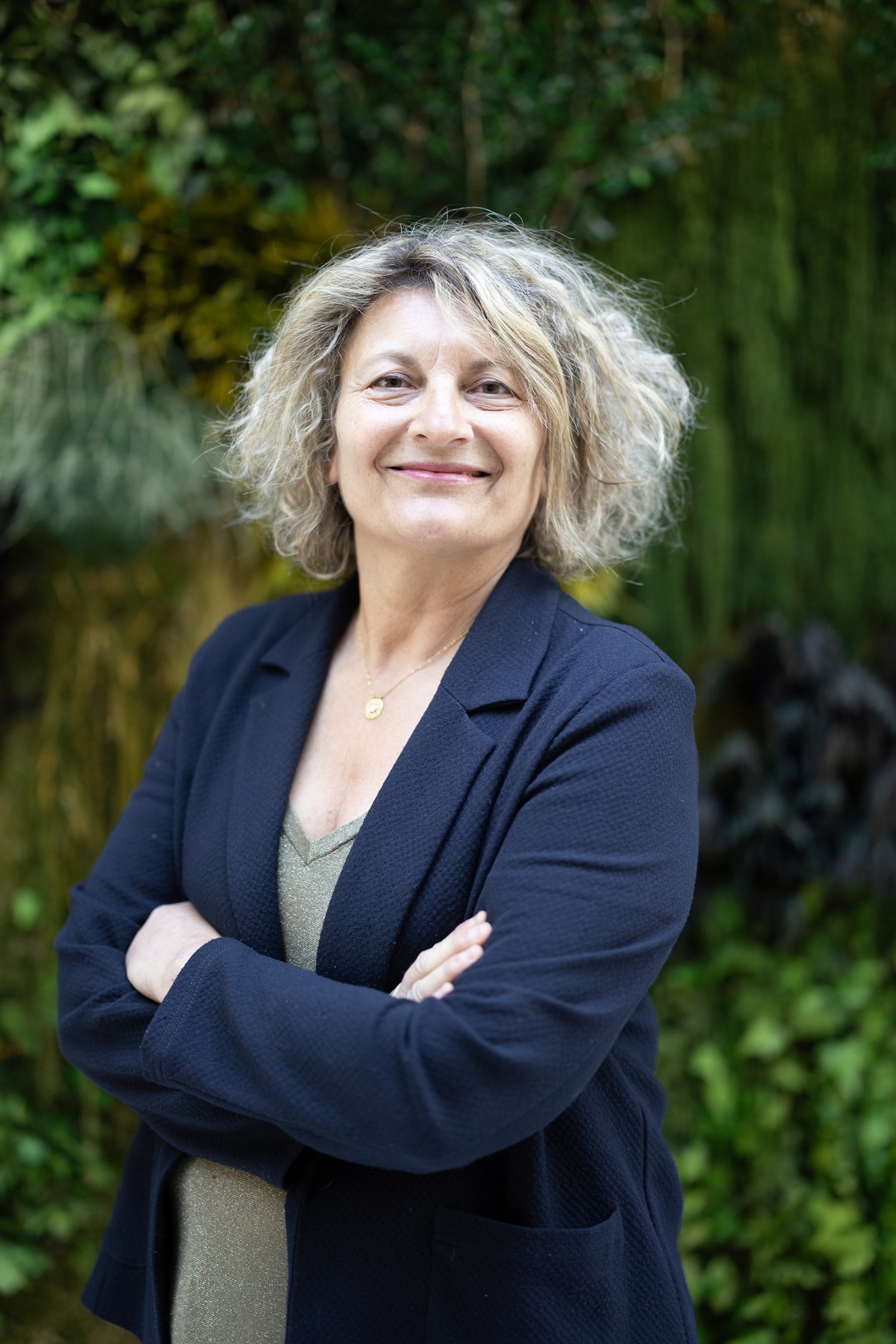 <div class="nom">Mauricette Ferrara</div><div class="metier">CREDIT AGRICOLE TECHNOLOGIES<br>ET SERVICES<br>Animations</div>-image