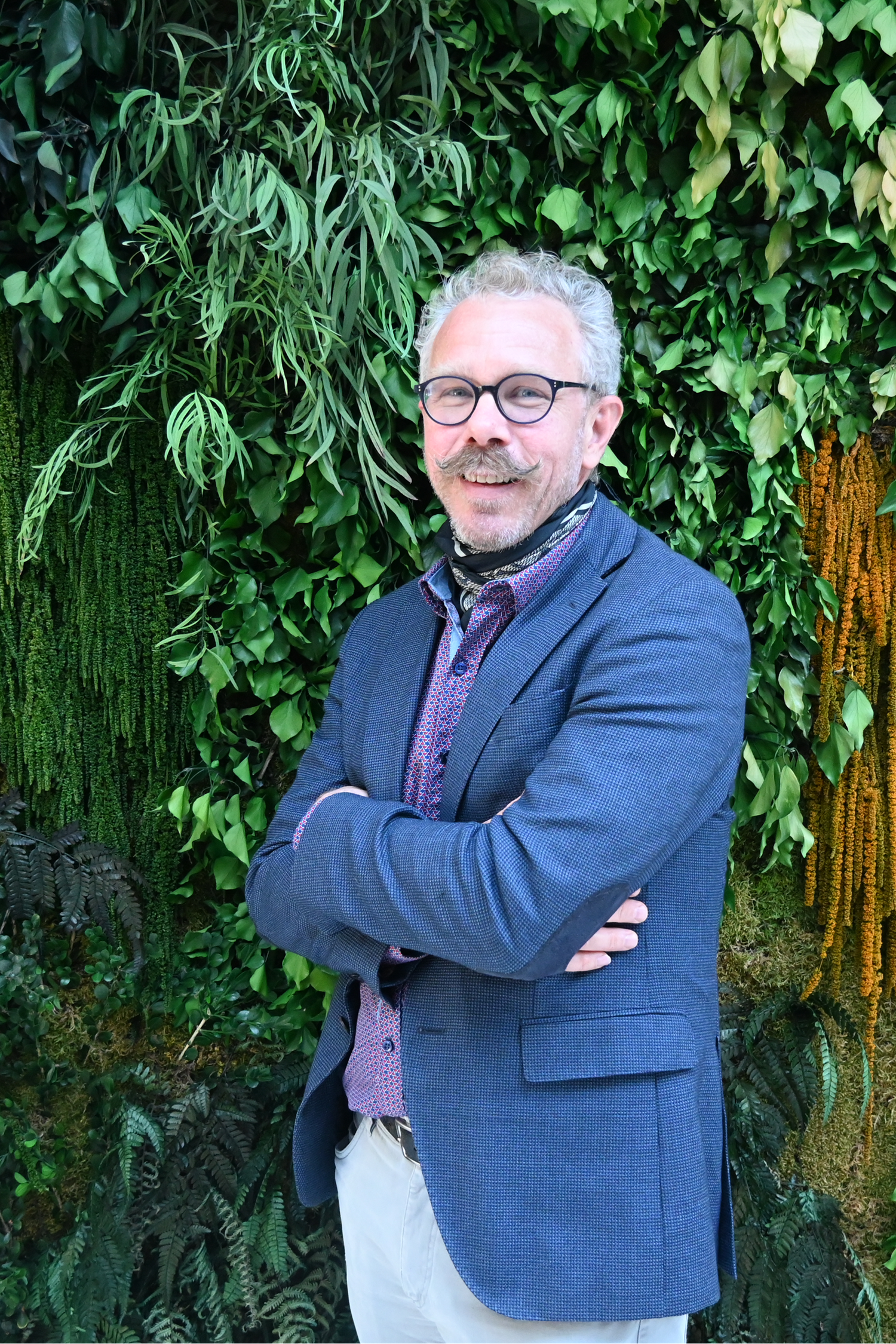 <div class="nom">Yannick Rolland</div><div class="metier">BATYR CONSEILS</div>-image